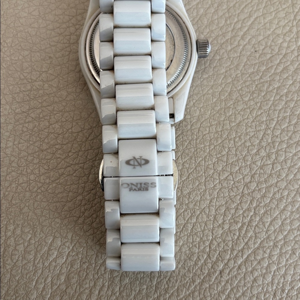 ONISS OARIS SAPPHIRE White Ceramic Watch with Mother of Pearl Dial and Diamonds - Picture 3 of 5